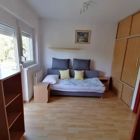 In - Balaton 20347 Zamardi